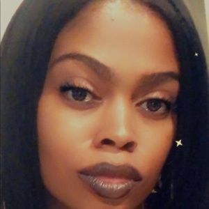 Meet your Posher, Markyshia